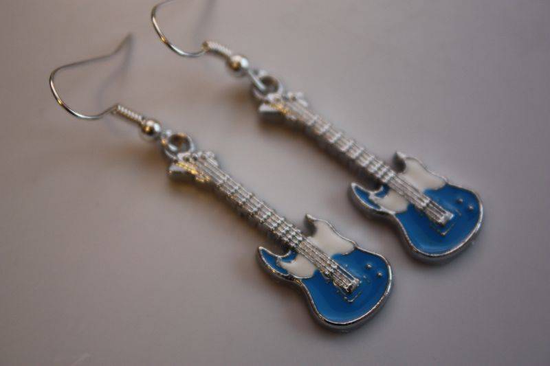 Kolczyki gitara (niebieska)